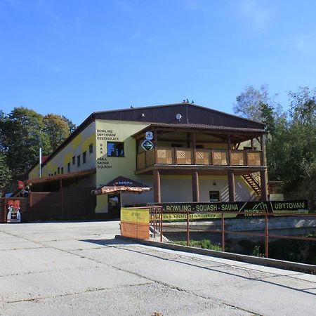 Rockhill Dacice Otel Dış mekan fotoğraf